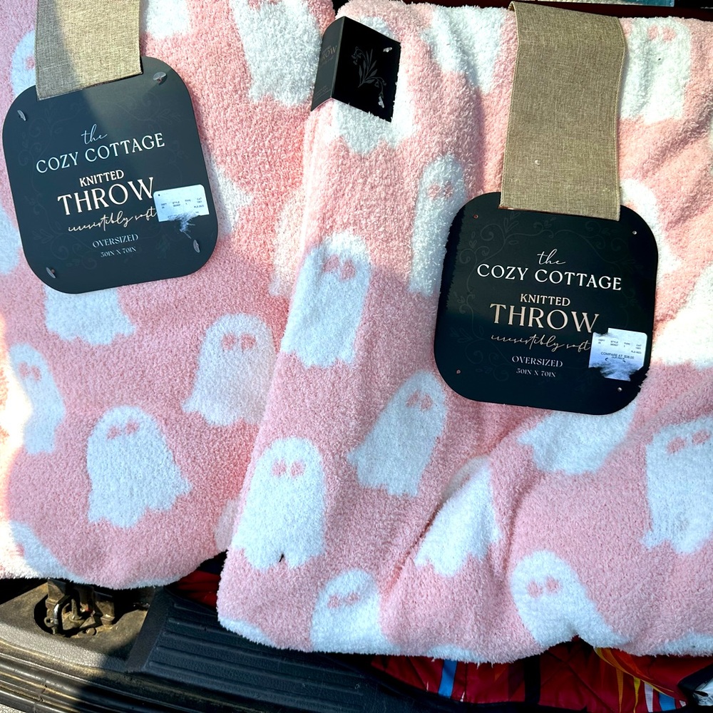 Plush Pink ghost blanket